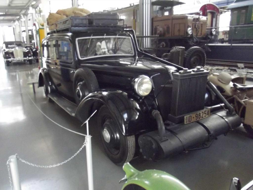 Adler Diplomat с генератор за въглищен газ